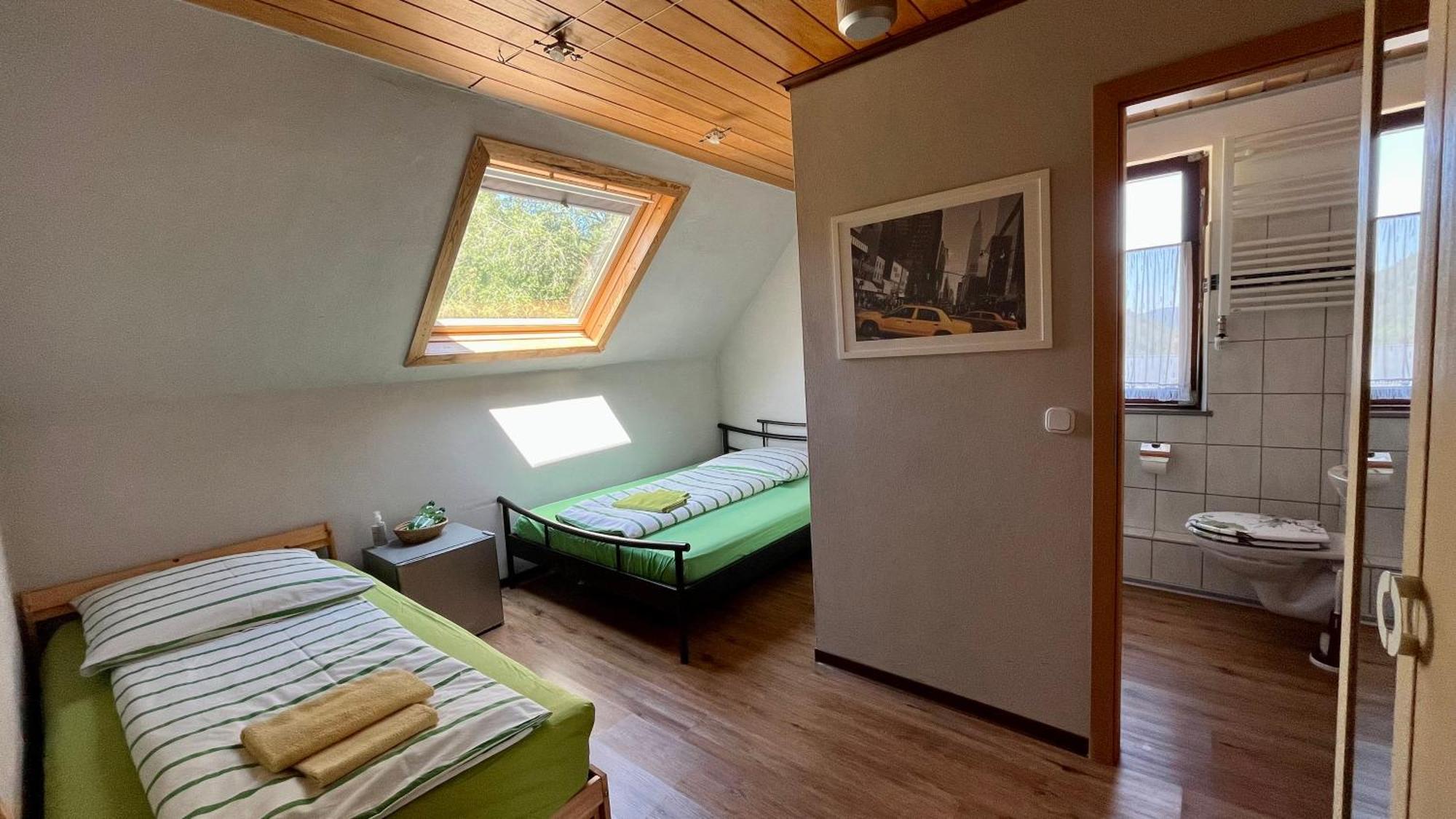 Bed and Breakfast Franky House am Nürburgring Quiddelbach Exterior foto