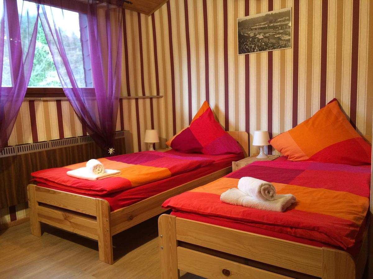 Bed and Breakfast Franky House am Nürburgring Quiddelbach Exterior foto