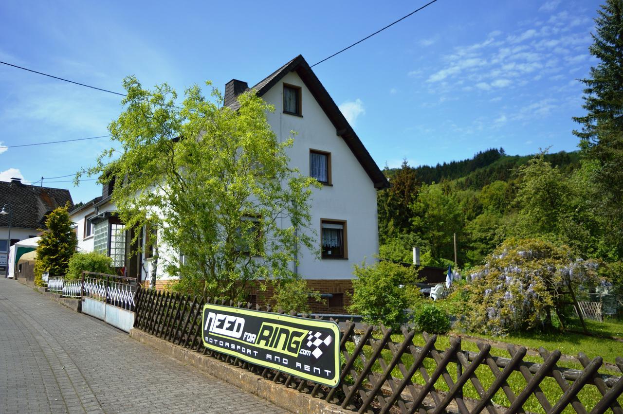 Bed and Breakfast Franky House am Nürburgring Quiddelbach Exterior foto